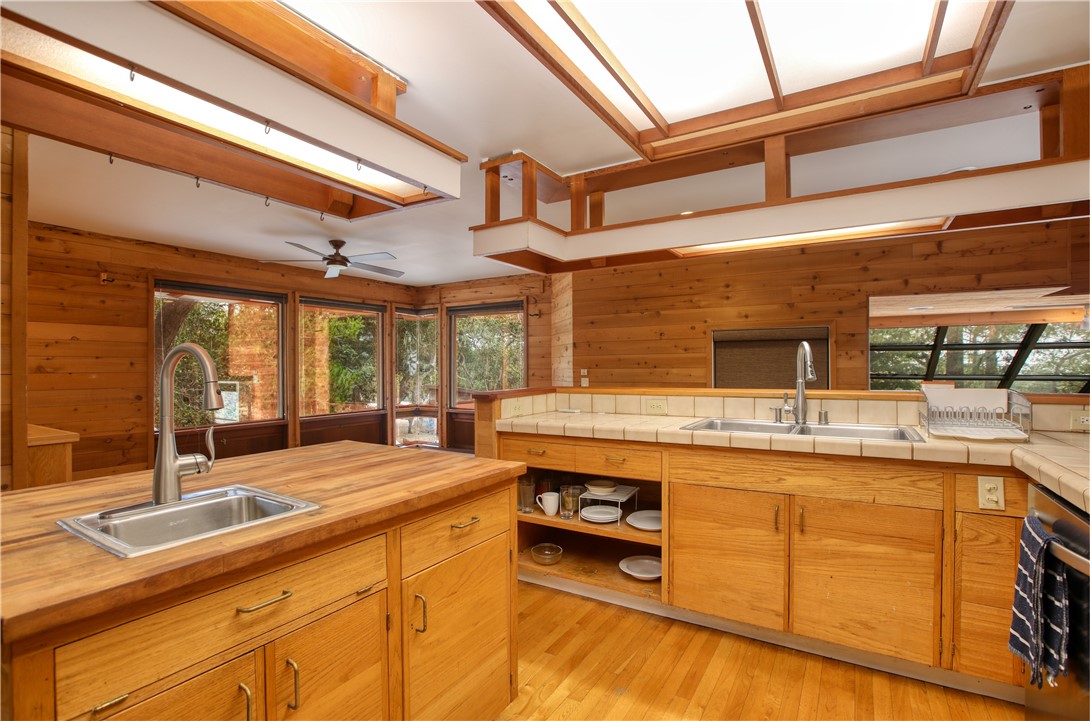 1021 Hillcrest, Cambria, CA 93428