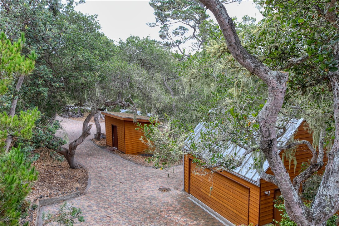 1021 Hillcrest, Cambria, CA 93428