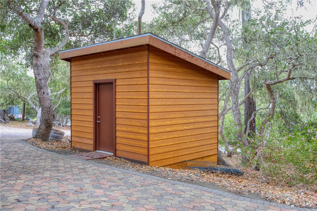 1021 Hillcrest, Cambria, CA 93428