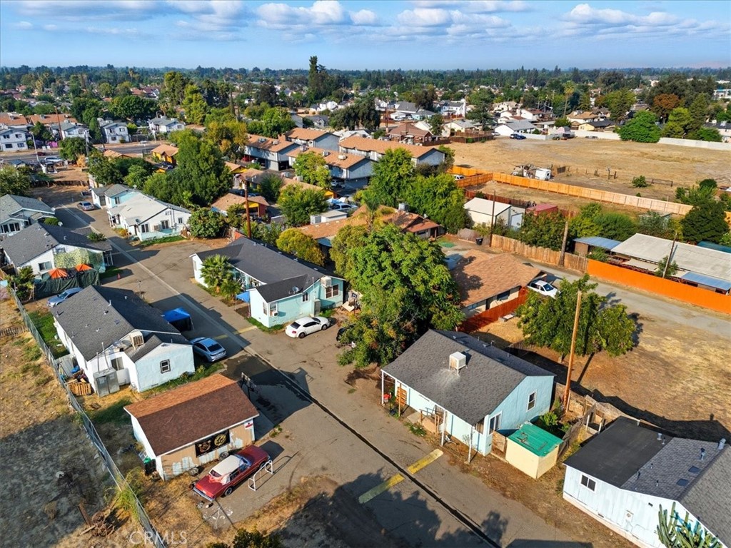 636 E Roosevelt, Visalia, CA 93292