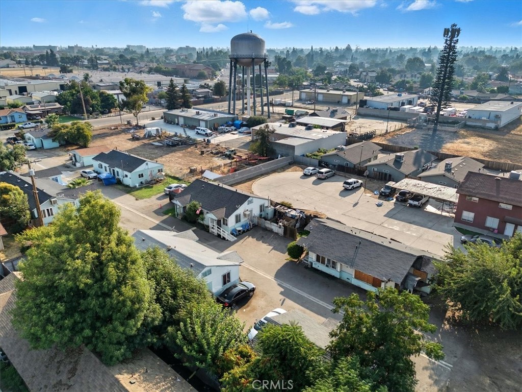 636 E Roosevelt, Visalia, CA 93292