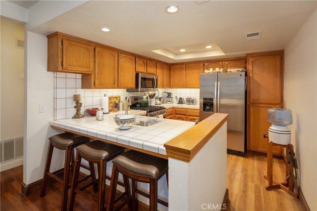 3259 Via Ensenada, San Luis Obispo, CA 93401