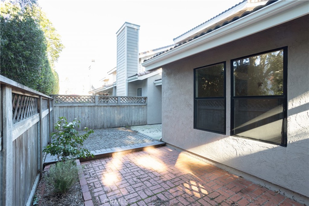 3259 Via Ensenada, San Luis Obispo, CA 93401