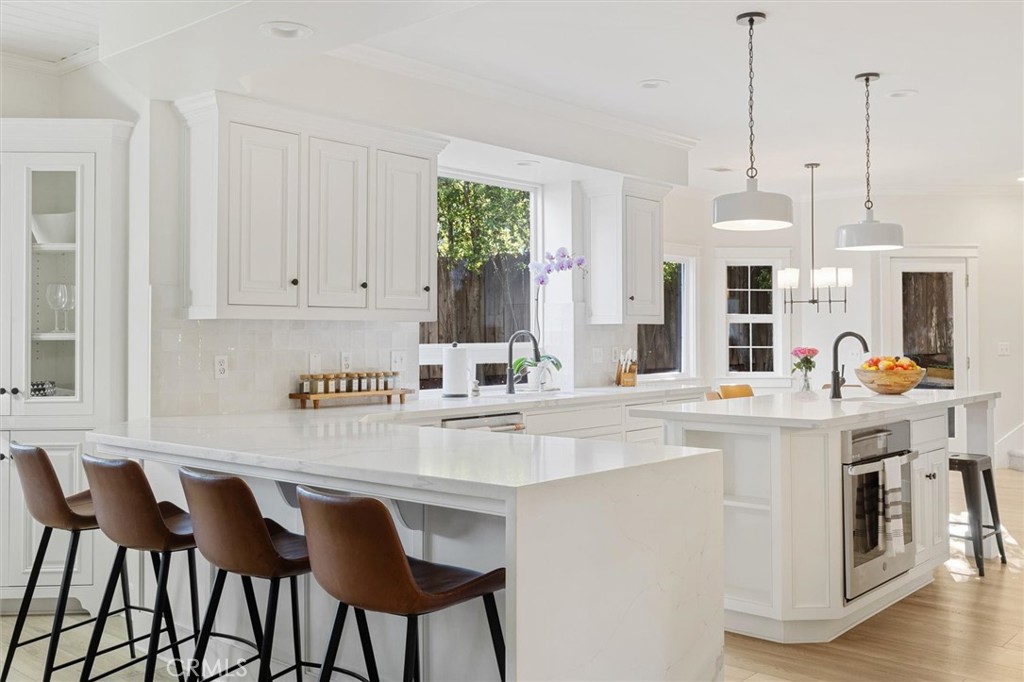 190 Country Club, San Luis Obispo, CA 93401