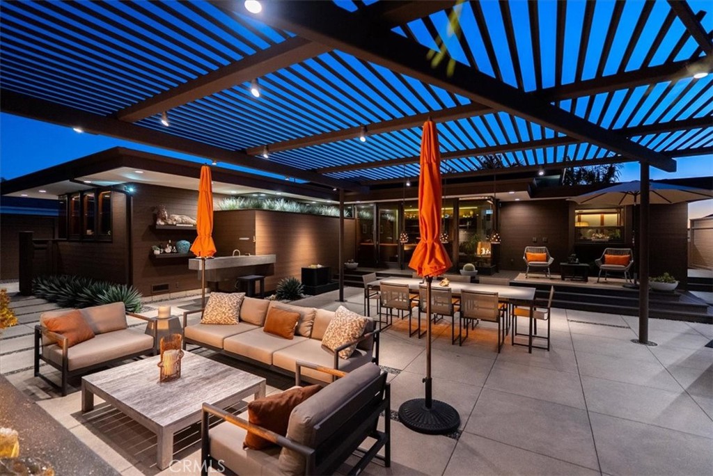 130 Hermosa Dr, Pismo Beach, CA 93449