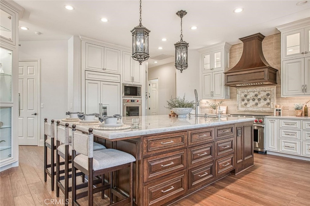 1867 N Rector, Fresno, CA 93619