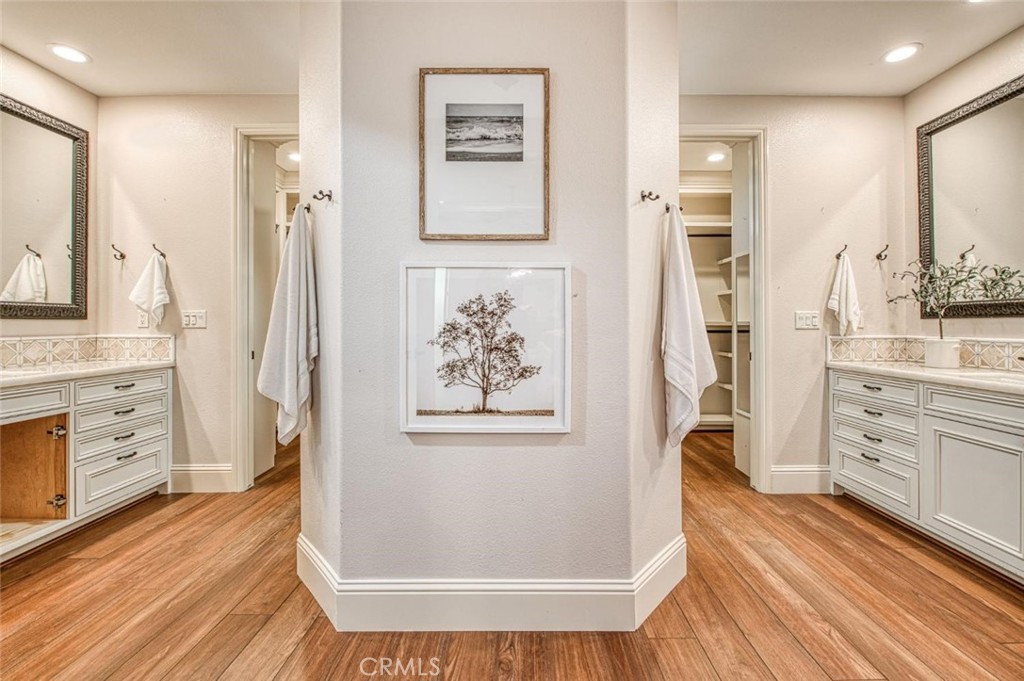 1867 N Rector, Fresno, CA 93619