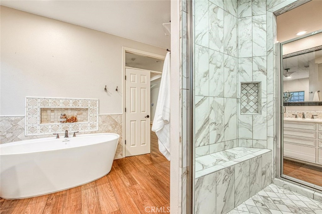1867 N Rector, Fresno, CA 93619