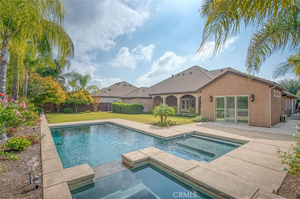 1867 N Rector, Fresno, CA 93619