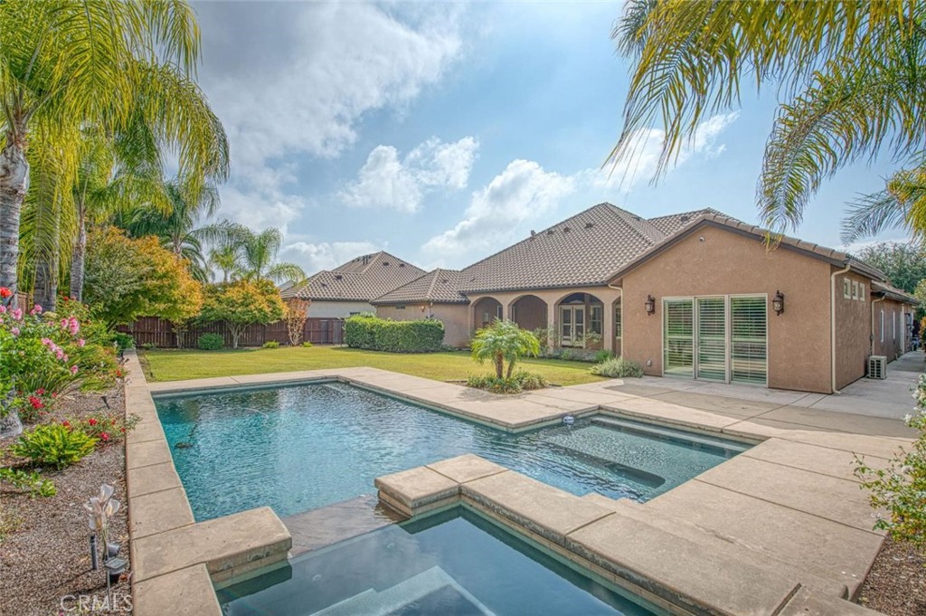 1867 N Rector, Fresno, CA 93619