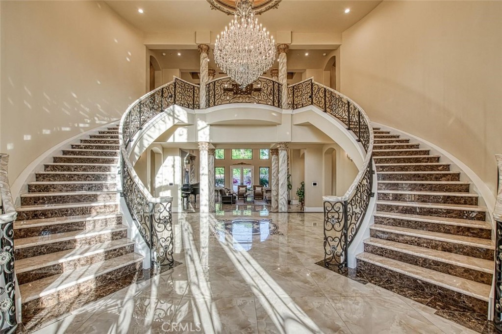 6060 N Van Ness, Fresno, CA 93711