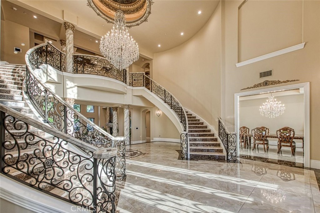 6060 N Van Ness, Fresno, CA 93711