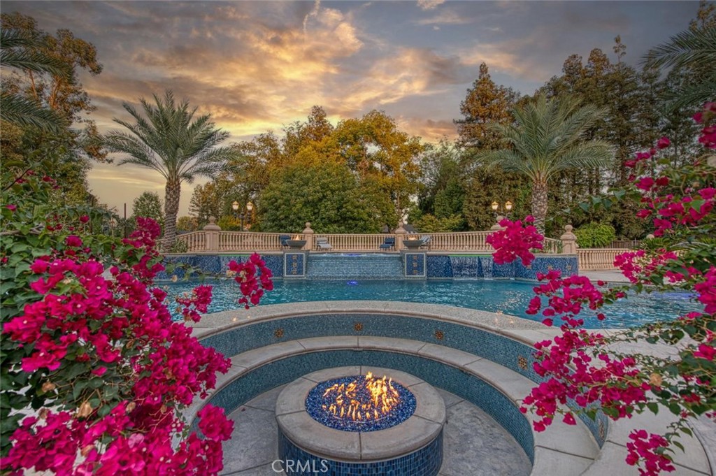 6060 N Van Ness, Fresno, CA 93711