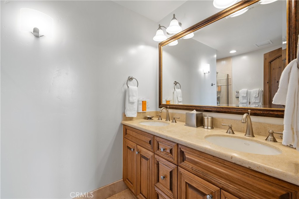 2727 Shell Beach Rd #135, Pismo Beach, CA 93449