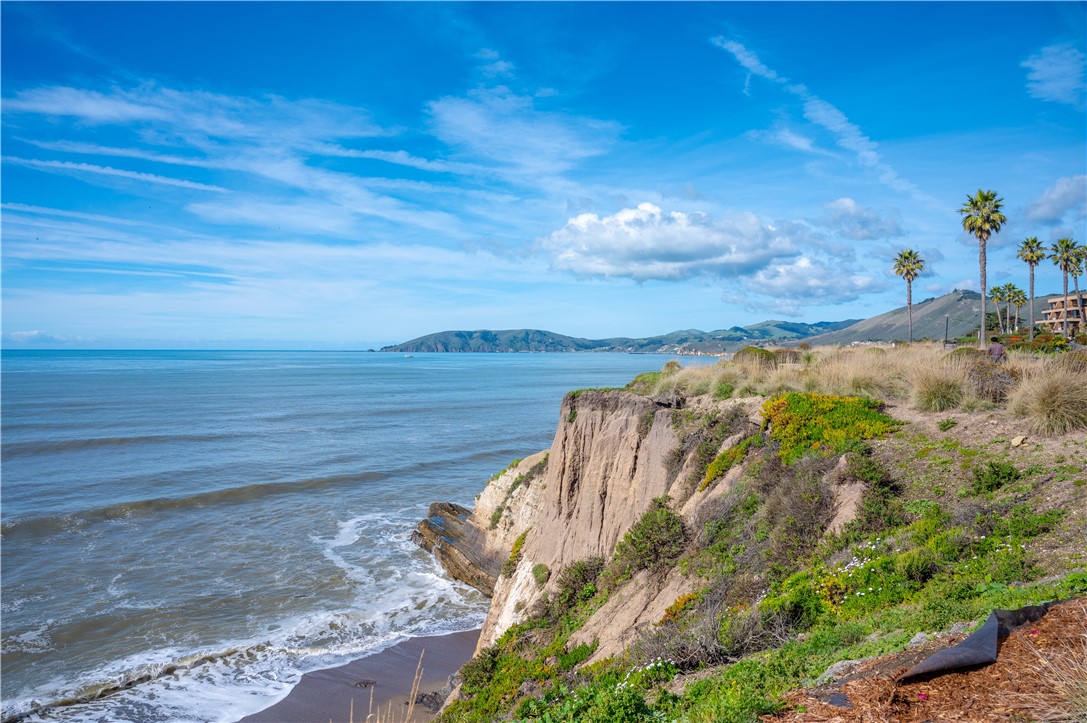 2727 Shell Beach Rd #135, Pismo Beach, CA 93449
