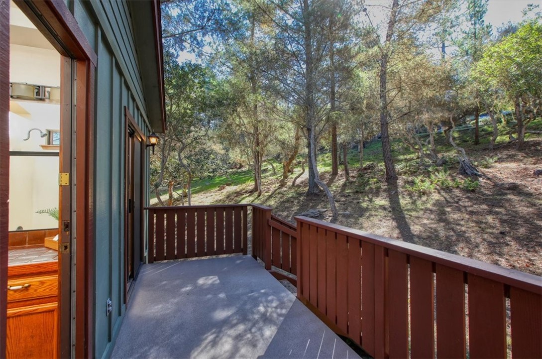 2550 Emerson Rd, Cambria, CA 93428