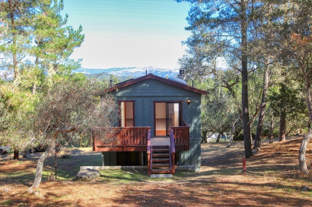 2550 Emerson Rd, Cambria, CA 93428