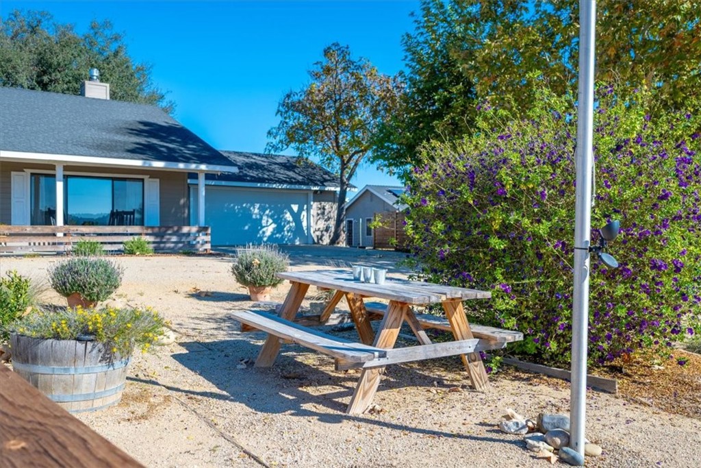 5645 Prancing Deer, Paso Robles, CA 93446