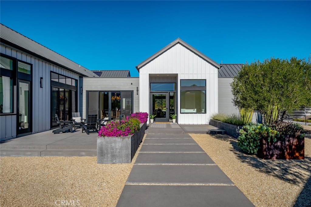 280 Jespersen Ln, San Luis Obispo, CA 93401