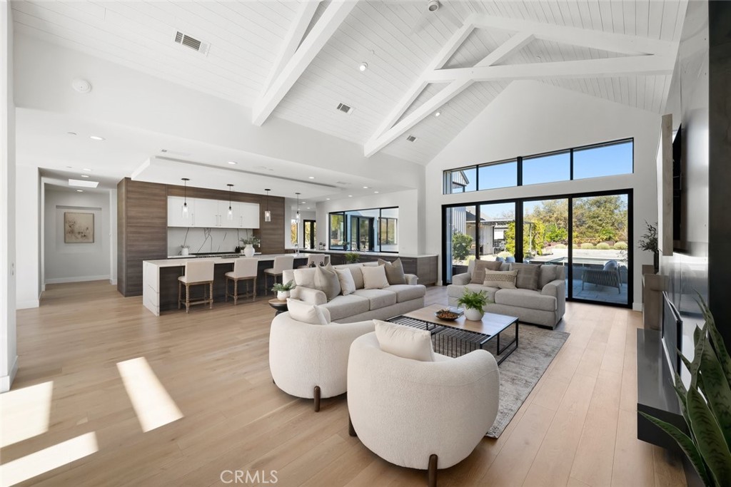 280 Jespersen Ln, San Luis Obispo, CA 93401