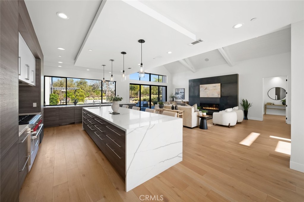 280 Jespersen Ln, San Luis Obispo, CA 93401