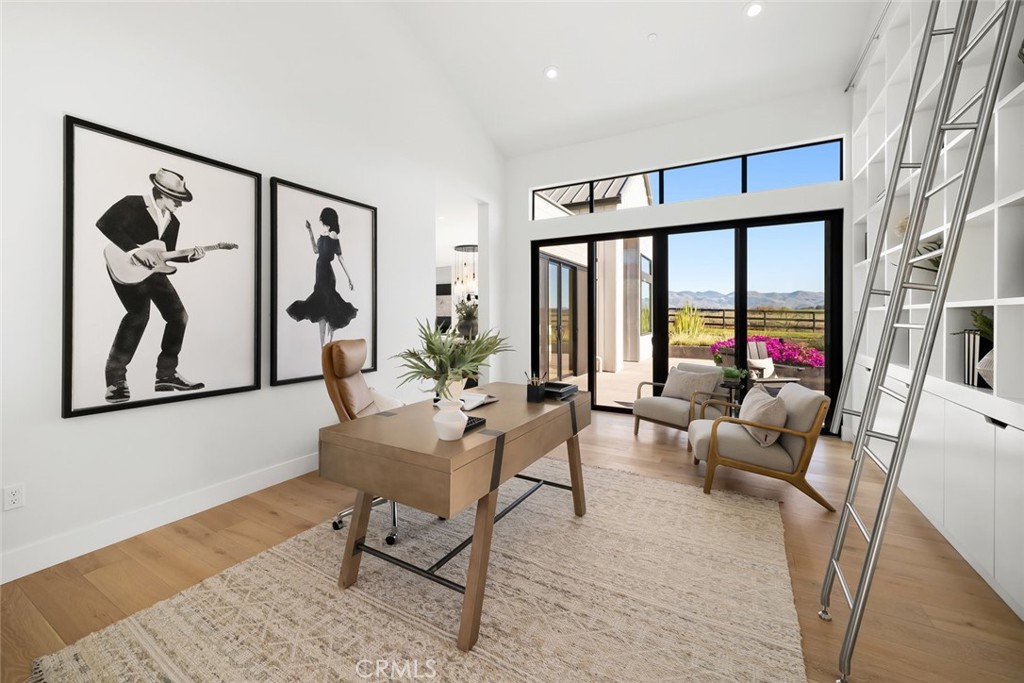 280 Jespersen Ln, San Luis Obispo, CA 93401