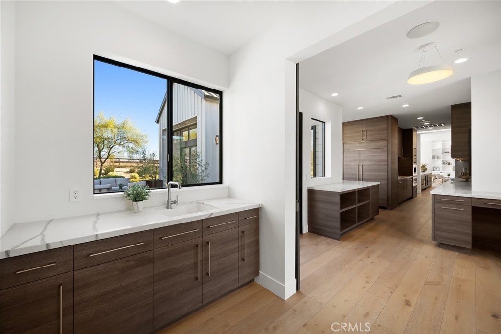 280 Jespersen Ln, San Luis Obispo, CA 93401