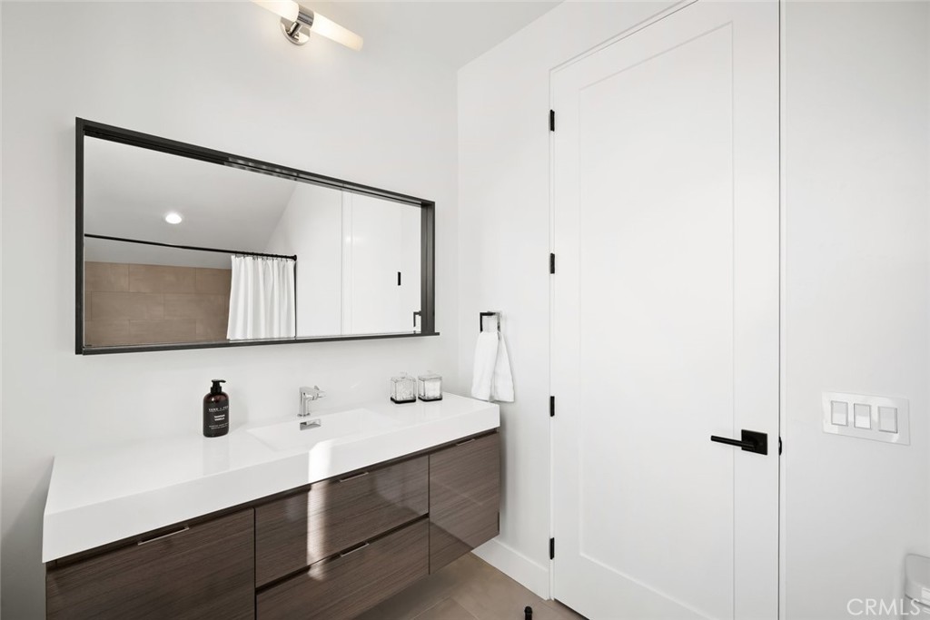 280 Jespersen Ln, San Luis Obispo, CA 93401