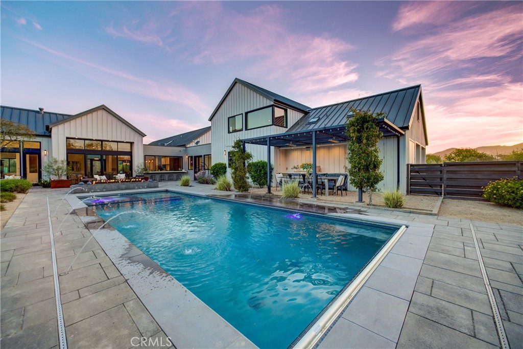 280 Jespersen Ln, San Luis Obispo, CA 93401