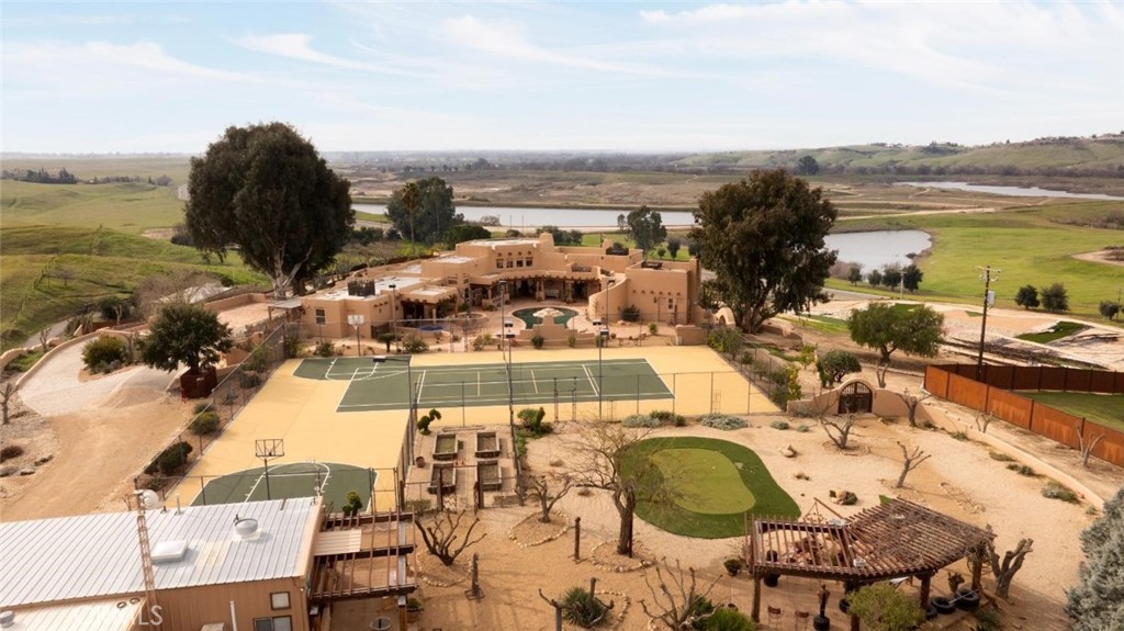 15516 N Friant Rd, Friant, CA 93626