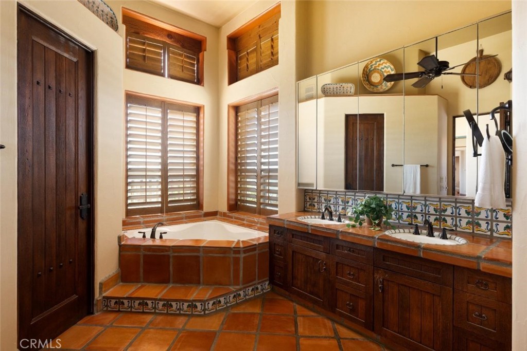 15516 N Friant Rd, Friant, CA 93626