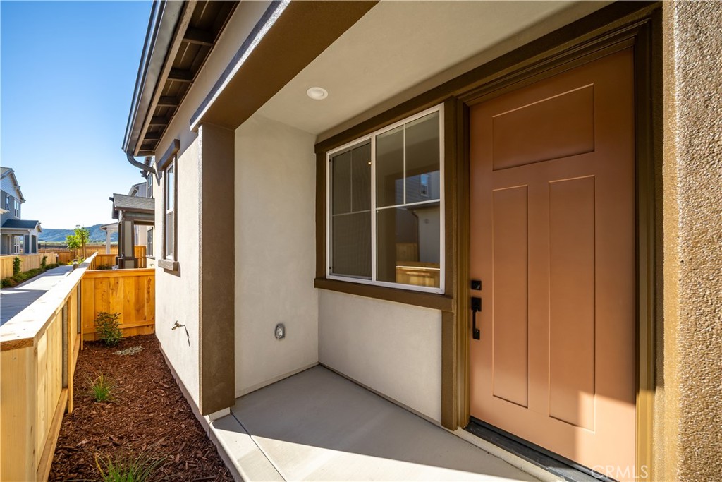 209 Foxtrot Ct, San Luis Obispo, CA 93401