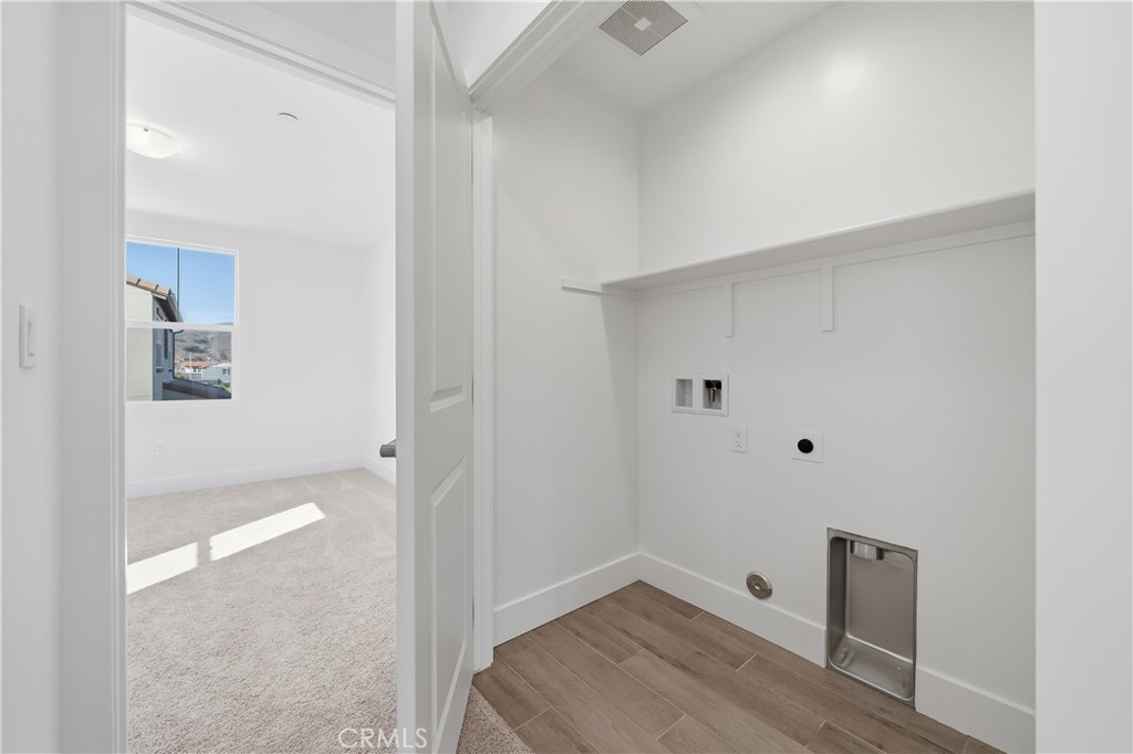 209 Foxtrot Ct, San Luis Obispo, CA 93401