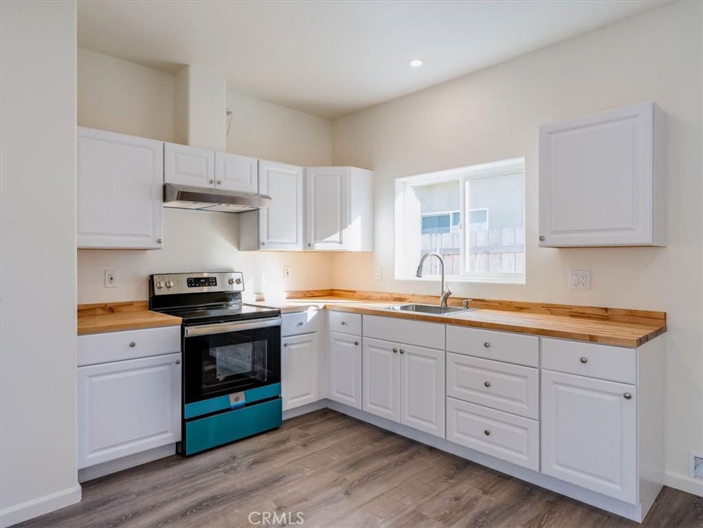 165 Cerro Romauldo Ave, San Luis Obispo, CA 93405