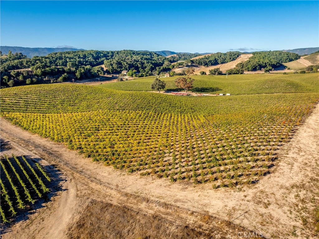 3000 Oakdale Rd., Paso Robles, CA 93446