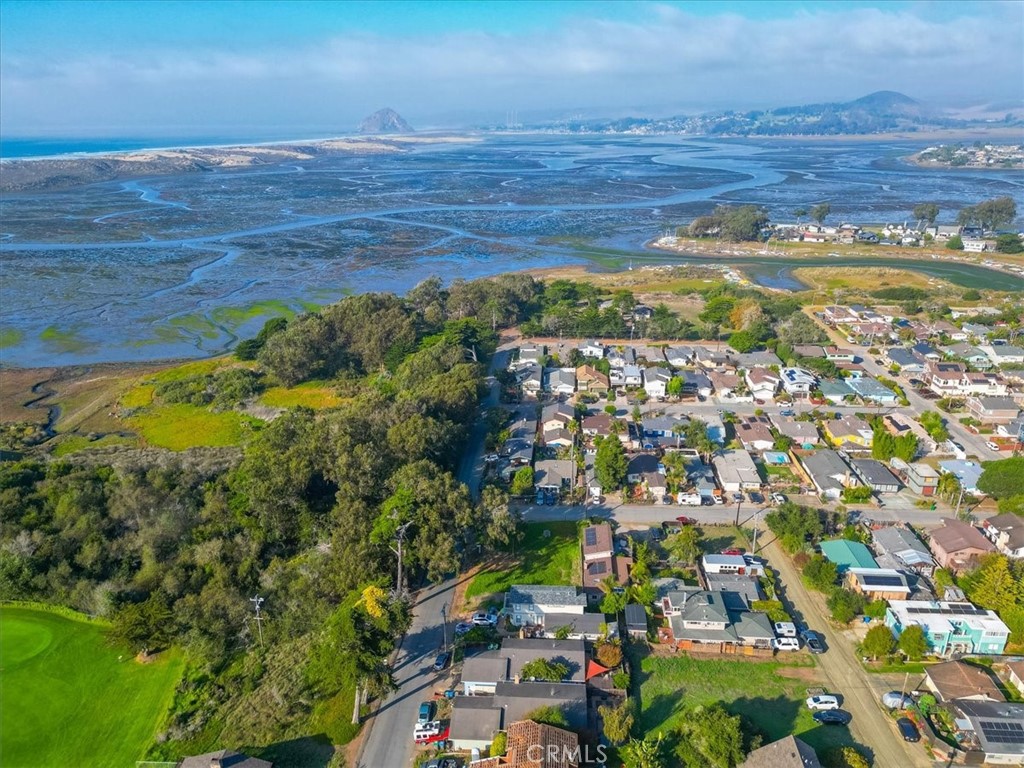 305 Henrietta Ave, Los Osos, CA 93402