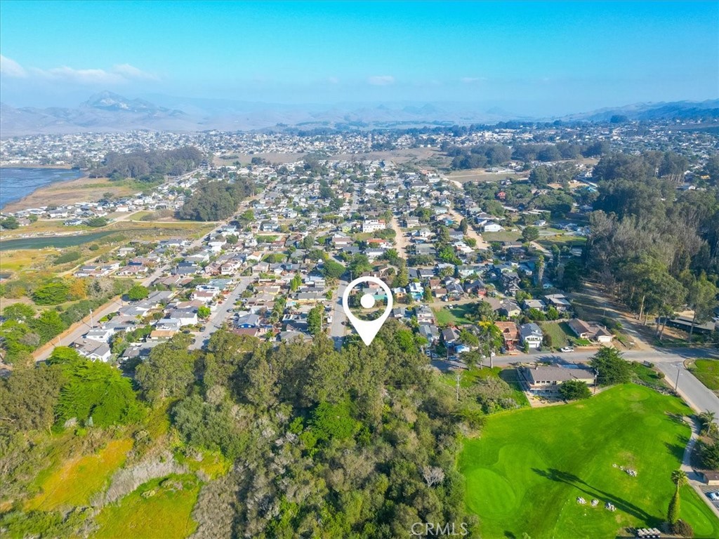 305 Henrietta Ave, Los Osos, CA 93402