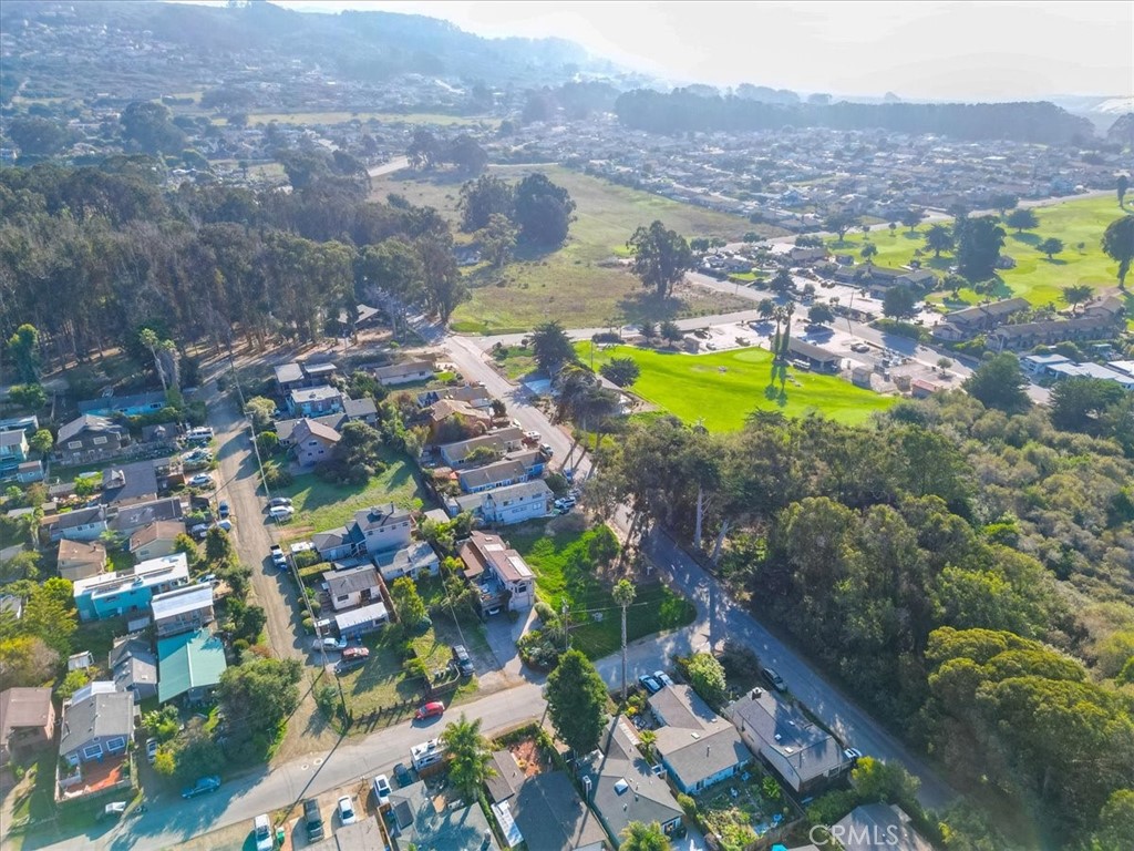 305 Henrietta Ave, Los Osos, CA 93402