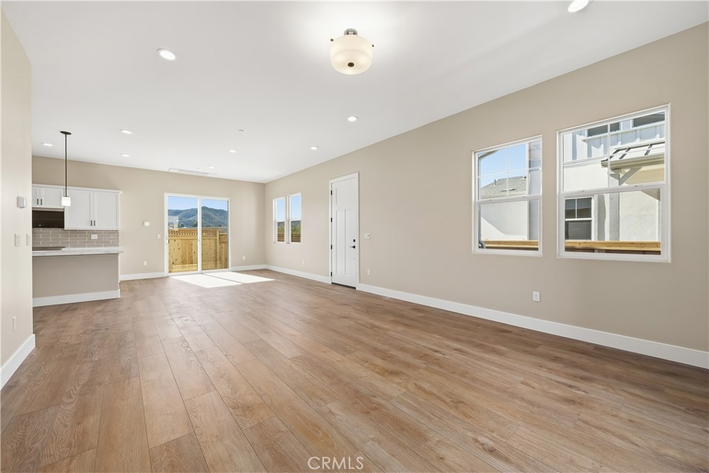 219 Foxtrot Ct, San Luis Obispo, CA 93401