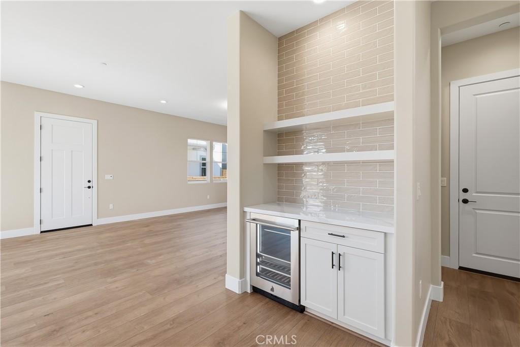 219 Foxtrot Ct, San Luis Obispo, CA 93401