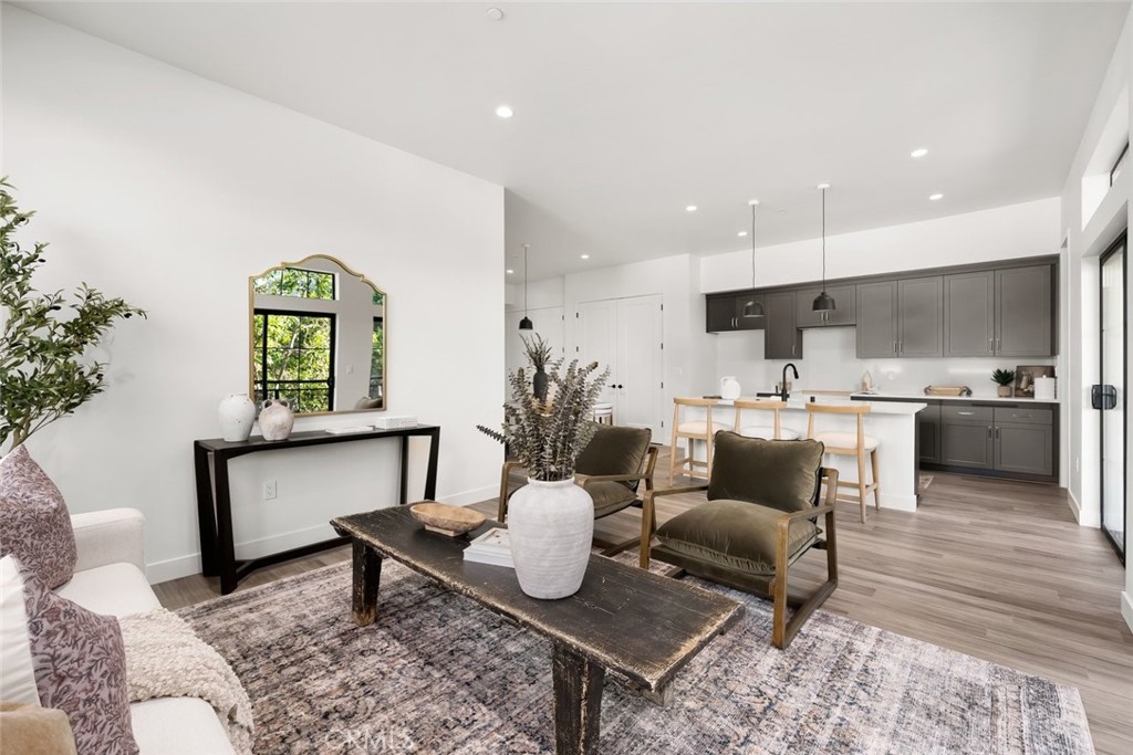 581 Higuera St #202, San Luis Obispo, CA 93401