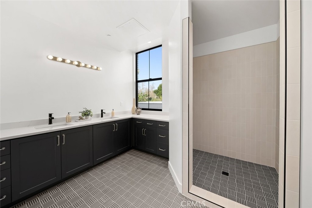 581 Higuera St #202, San Luis Obispo, CA 93401