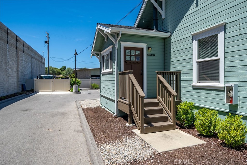 8740 El Camino Real, Atascadero, CA 93422