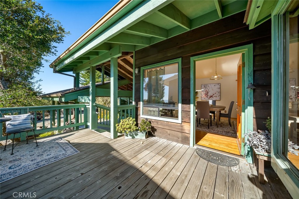 523 Derby Ln, Cambria, CA 93428