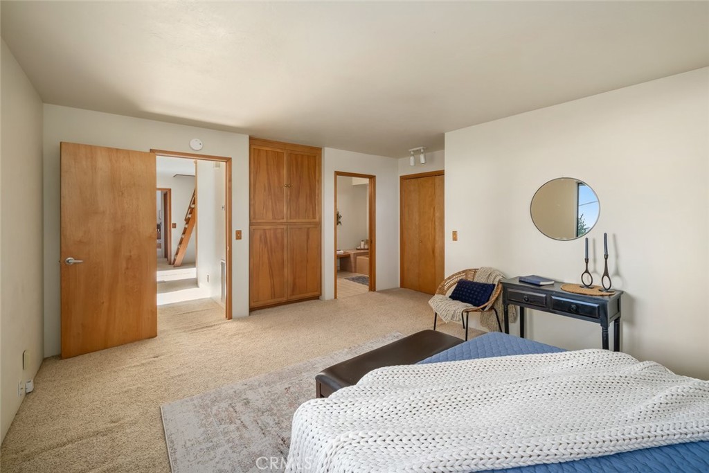 523 Derby Ln, Cambria, CA 93428