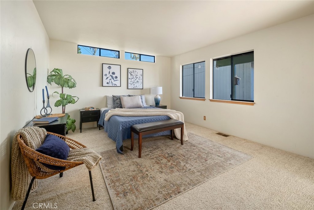 523 Derby Ln, Cambria, CA 93428