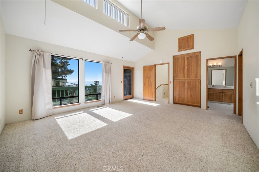 523 Derby Ln, Cambria, CA 93428