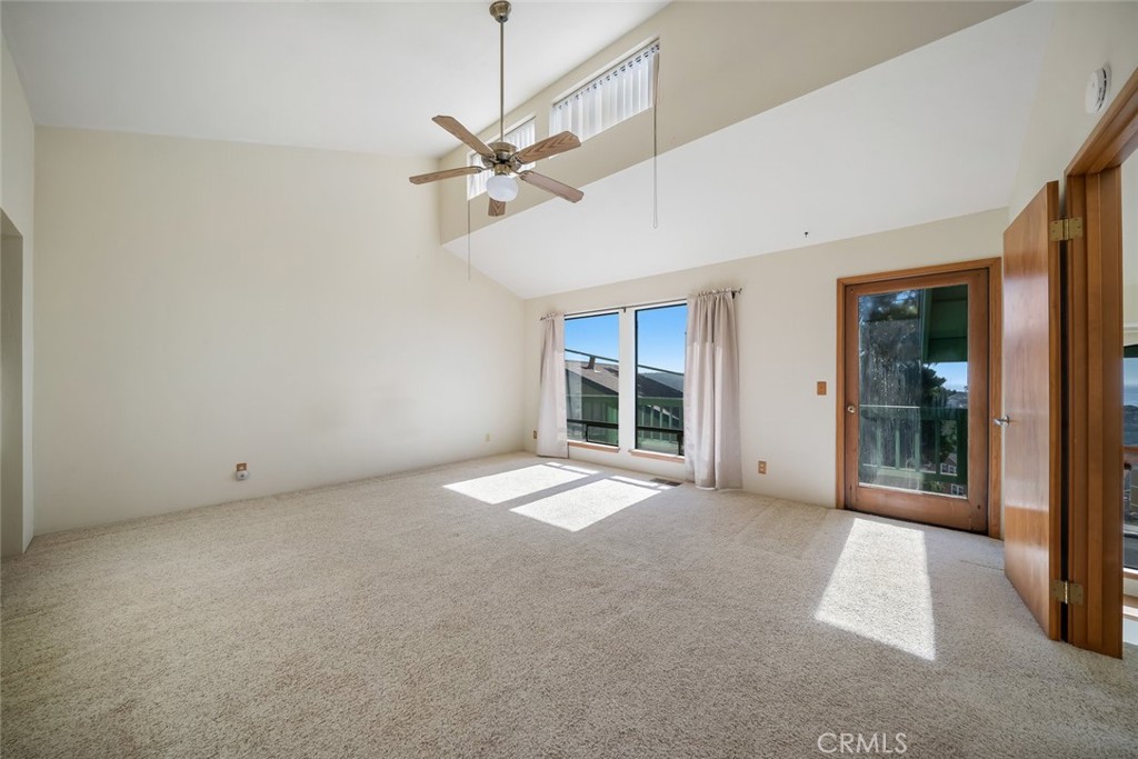 523 Derby Ln, Cambria, CA 93428