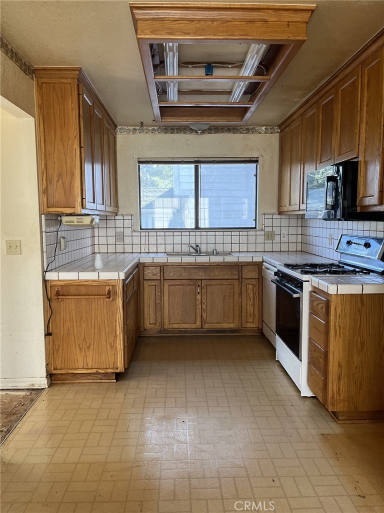 2387 Marjorie, Cambria, CA 93428