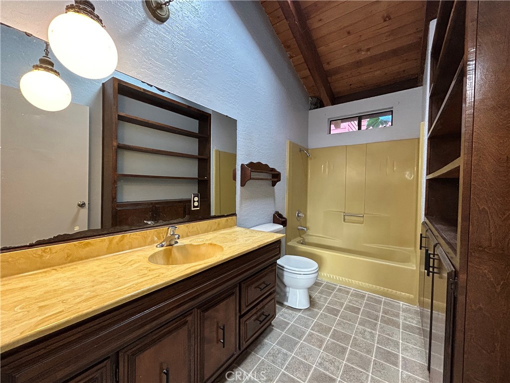 466 Zanzibar St, Morro Bay, CA 93442